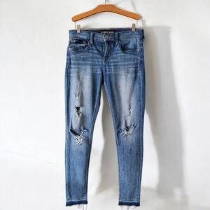 ✨ Express Distressed Blue Mid Rise Skinny Cropped Jeggings Size S